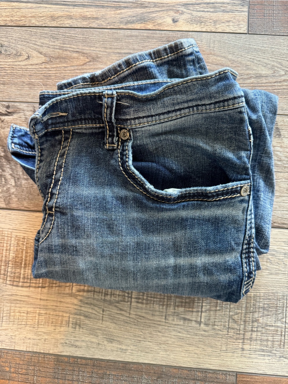 BKE Men's Faded Indigo Relaxed Jeans